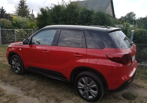 Suzuki Vitara cena 71000 przebieg: 90150, rok produkcji 2018 z Warszawa małe 92